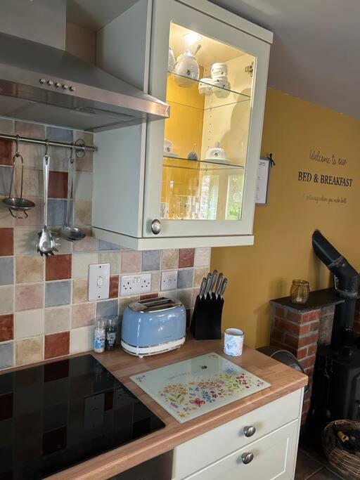 Apartamento Syn Y Nant Llangorse Exterior foto