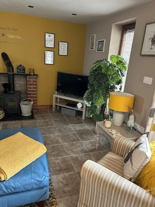 Apartamento Syn Y Nant Llangorse Exterior foto