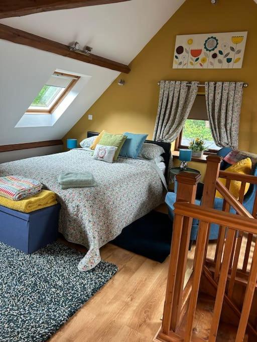 Apartamento Syn Y Nant Llangorse Exterior foto